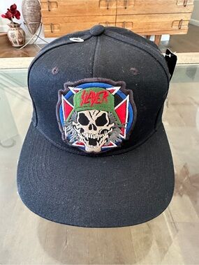 Black Skull Patch Snapback Hat